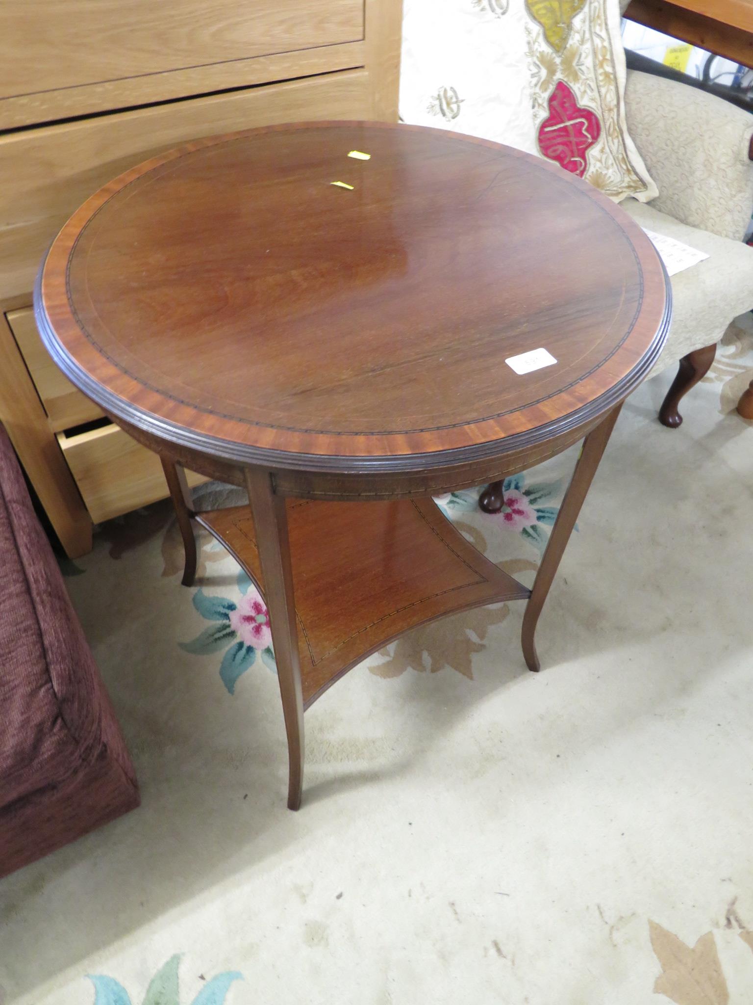 EDWARDIAN SIDE TABLE WITH BOXWOOD STRINGING AND SLENDER LEGS