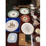AYNLSEY ROYAL COMMEMORATIVE PLATES AND OTHER COMMEMORATIVE CHINA AND COASTERS