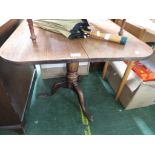 EDWARDIAN SQUARE OAK TABLE ON TRIPOD FOOT