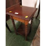 SMALL OAK TWO-TIER SQUARE OCCASIONAL TABLE