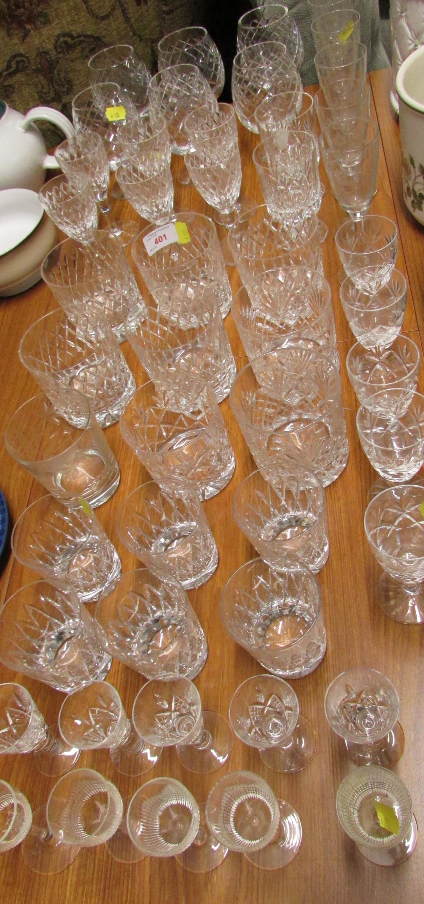 CUT GLASS DRINKING GLASSES INCLUDING ROYAL BRIERLEY BRANDY GLASSES, TUMBLERS AND SMALL WINE GLASSES