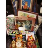 SELECTION OF CAT RELATED ITEMS INCLUDING CLOCK, PICTURES, CUSHIONS AND OTHER ITEMS