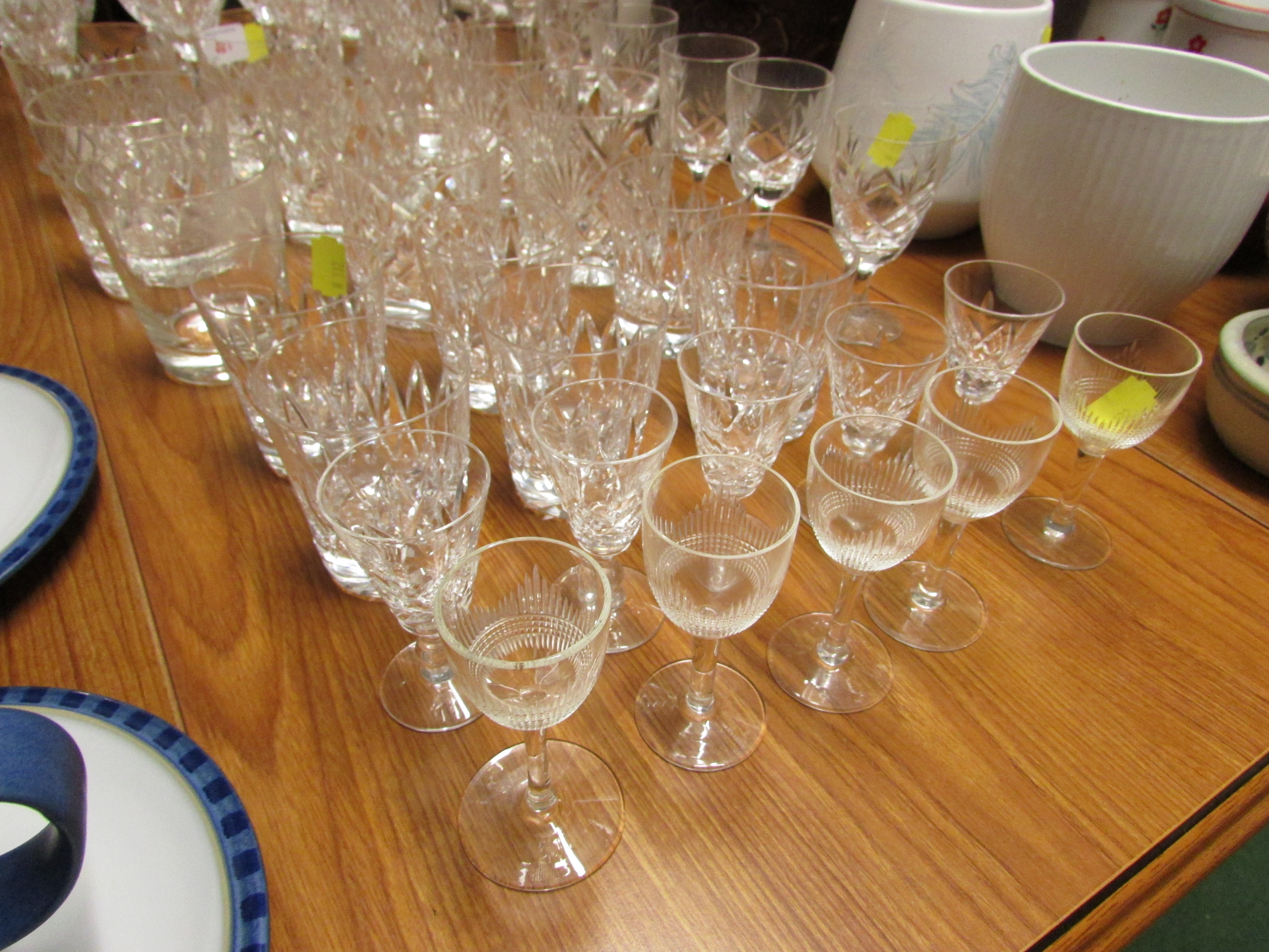 CUT GLASS DRINKING GLASSES INCLUDING ROYAL BRIERLEY BRANDY GLASSES, TUMBLERS AND SMALL WINE GLASSES - Image 4 of 4