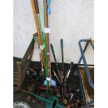 GARDEN HAND TOOLS AND PLASTIC WATERING CAN