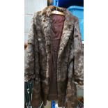 Ladies Mink Coat: approx size 16