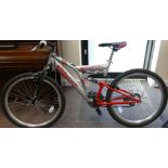 Apache Sentinal branded boys Mountain bike: