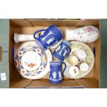 A mixed collection of pottery items to include: Spode Shima patterned plate, Anysley & similar