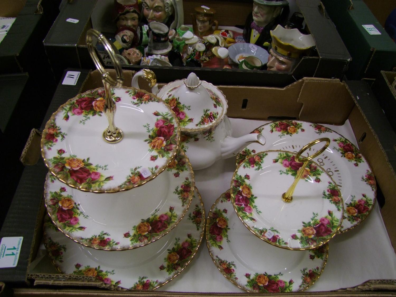 Royal Albert Old Country Roses to include: teapot, wall clock, 3 tier cake stand & 2 tier cake