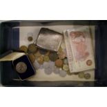 Small collection of items to include: silver cigarette case, vintage Bank of England bank notes