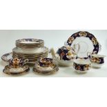 Royal Albert china tea and dinner ware in the Heirloom design: Including cups & saucers,