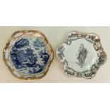Two 18th century Chinese porcelain spoon Dishes: Each measuring 13.5cm wide.