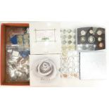 2 trays containing numerous UK coins: 4 x year sets including 2000 with £5,