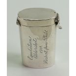 Silver Vesta case of unusual cylindrical form: Clear hallmarks for London 1917, measuring 6.