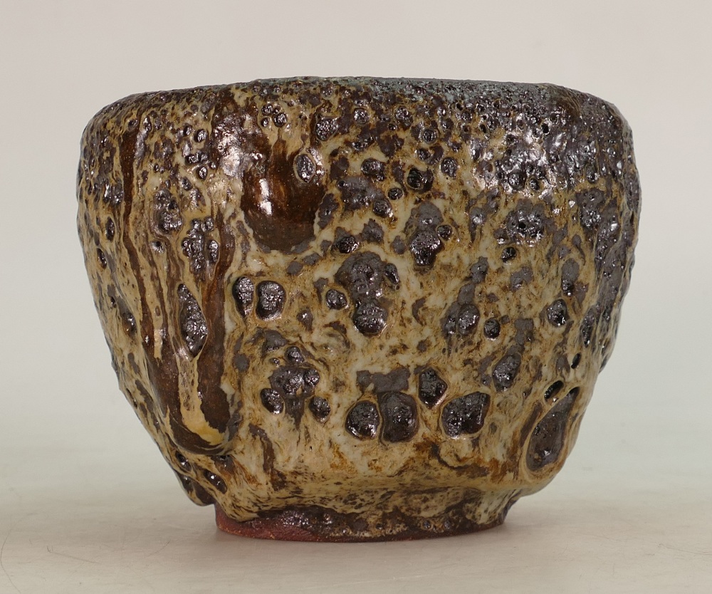 Chinese Chang style high fired Vase: Measuring 11cm x 15cm wide.