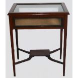 Bijouterie Cabinet Display Table: Early 20th century inlaid mahogany hinge top vitrine measuring