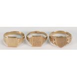 Three 9ct gold gents signet rings: 11.6 grams.