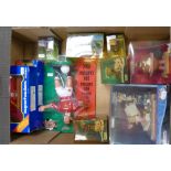 A mixed collection of box toy to include: Creature Comfort Figures,