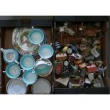 A mixed collection of item to include Wedgwood dinner ware,