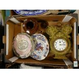 A mixed collection of items to include: ceramic mantle clock, decorative wall plates, bowls etc (1