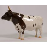 Beswick Ayrshire Bull 1454B: chip to top of one horn