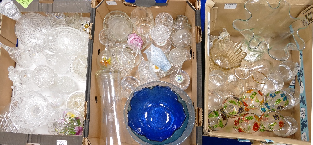 A mixed collection of cut and pressed glass ware to include: vases, - Image 2 of 2