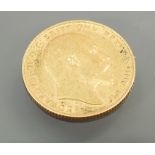Gold half sovereign dated 1909:
