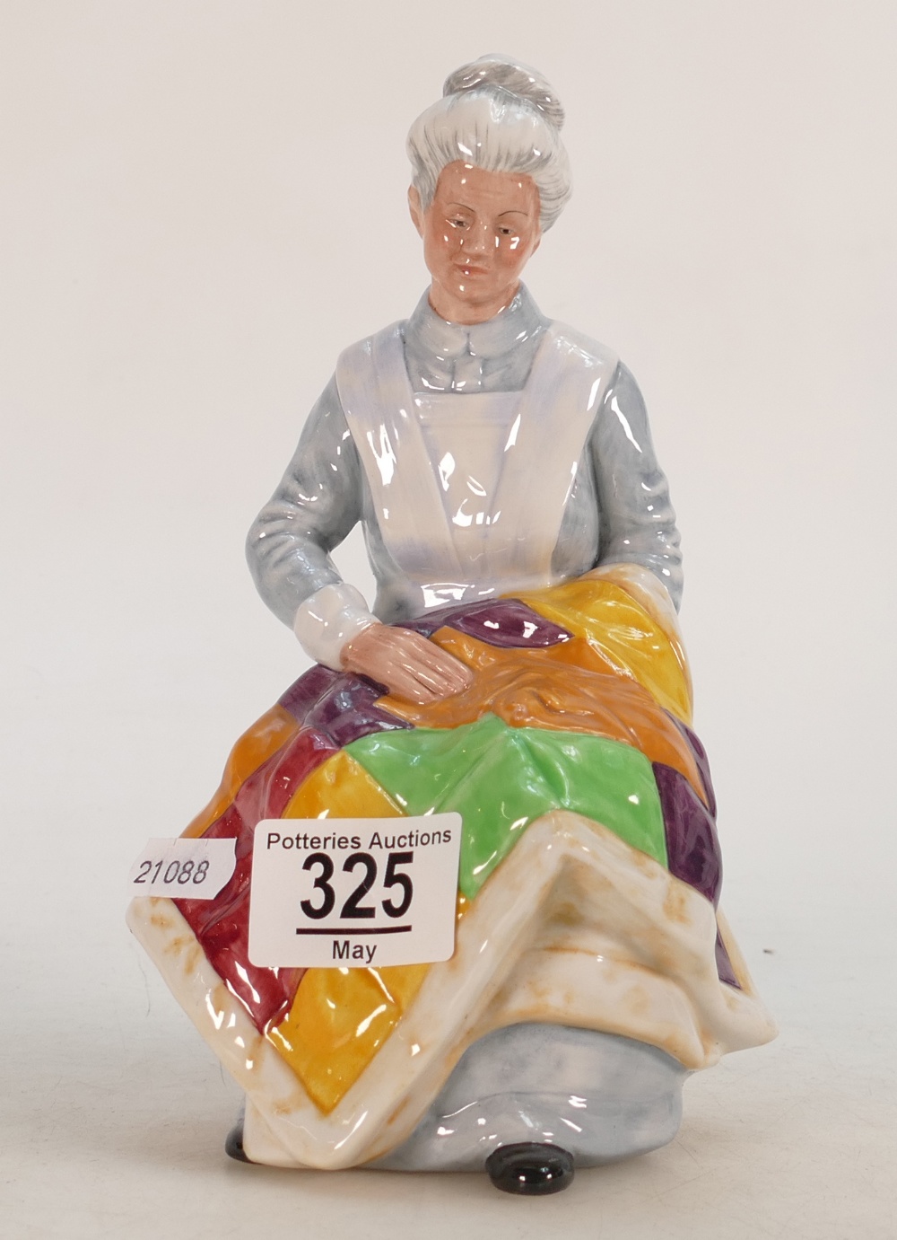 Royal Doulton Character figure Eventide HN2814: