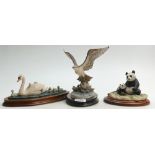 Border Fine Arts Figures Eagle Catching Fish,