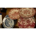 A collection of Blue / White & similar dresser plates: