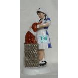 Royal Doulton Childhood Days Figure It Wont Hurt HN2963: