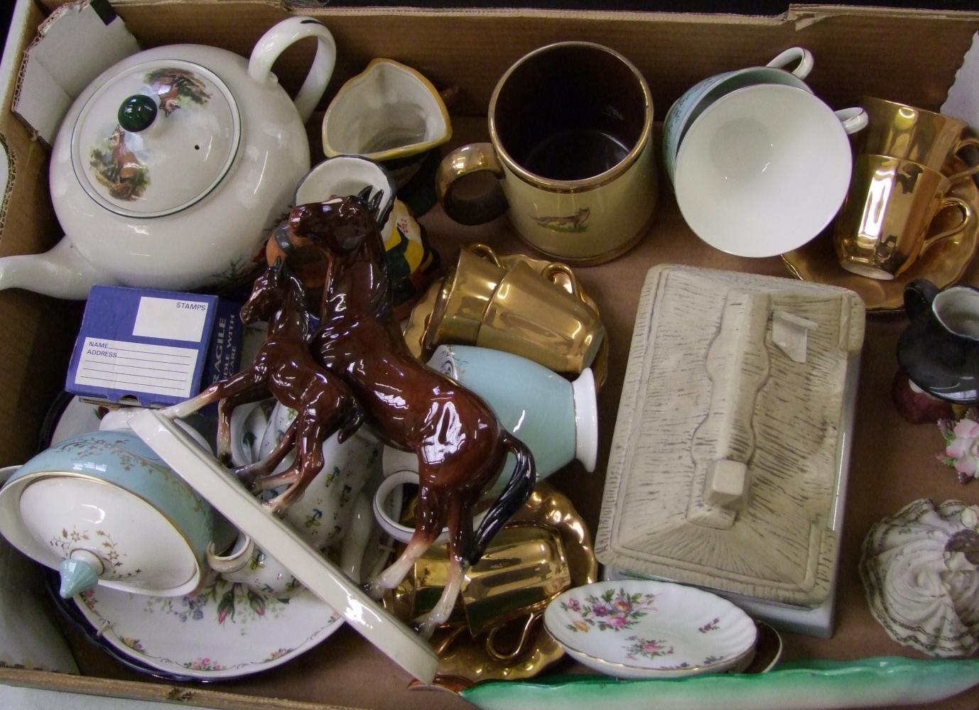 A mixed collection of ceramic items including: Royal Doulton Melrose tea ware items, Wade gold