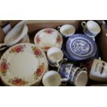 A collection of Myott rose garden part dinner set to include : 11 dinner plates, 11 side plates, 9