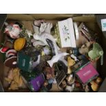 A mixed collection of items to includeOrimental Resin figures, boxed similar items Italian Tramp