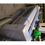 Electrolux 1B4 2314 bed type ironer: model 9882 70011E