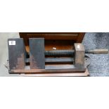 Victorian Hard Wood Press / Vice: