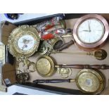 A mixed collection brass & metal items to include: horse brasses decorative and plaques etc