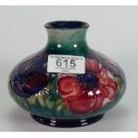 Moorcroft squat case decorated in the anemone design: height 10.5cm.