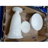Wedgwood Queensware large cream vase: similar windsor patterned smaller items,