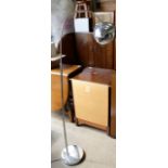 Retro effect Chrome Overhang floor lamp: