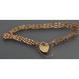 9ct gold gate bracelet: 5.