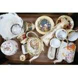 A mixed collection of items to include: Sadler Tea Pot, Queen Tea ware,