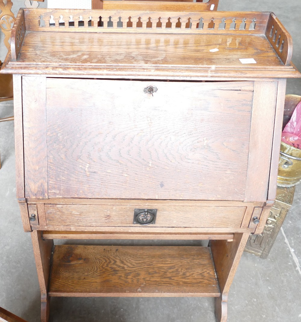 Oak Ladies Bureau: