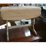 Small Light Oak Drop Leaf Table: