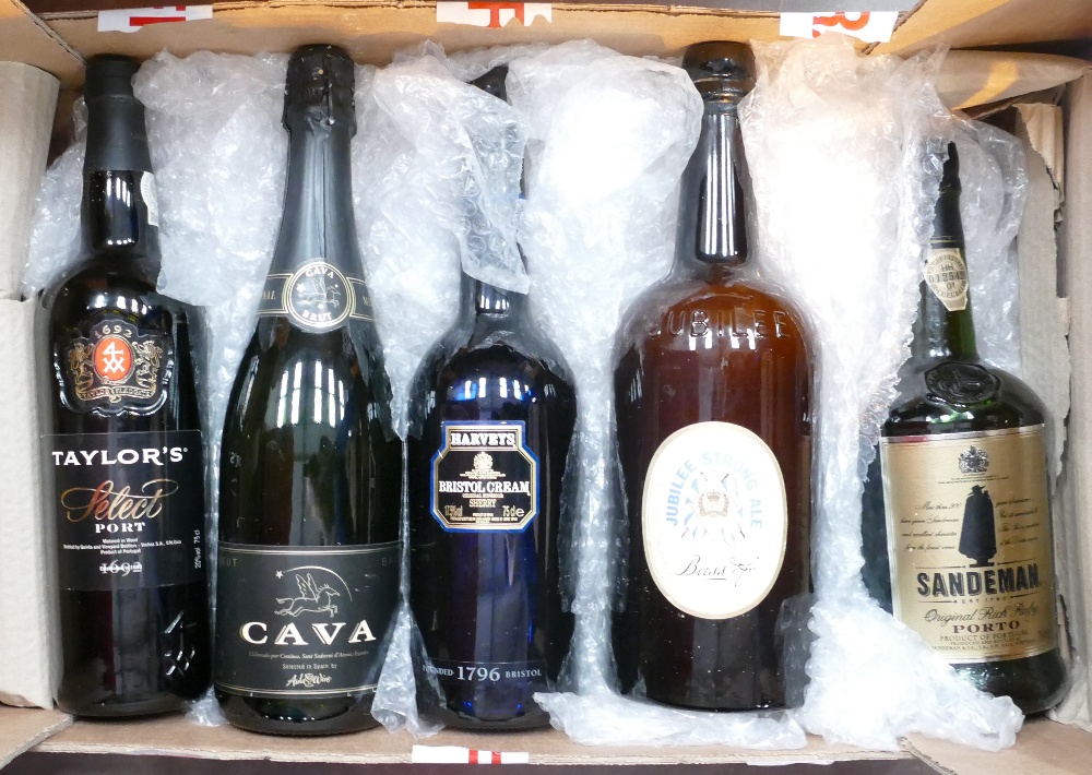 A collection of Port and Cava Sealed bot