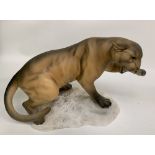 Beswick Matt Puma on Rock 1702: (hairline to base).