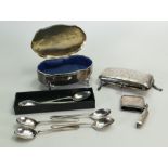 Group of hallmarked silver items: Jewel box, purse, vesta case & set of 6 coffee spoons.