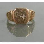 9ct gold gents Signet ring: Size U, 6.2 grams.