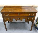 18th century Elm Lowboy: Width 87cm x depth 43cm and height 69cm