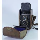 Rolleiflex New Standard 622 TLR Camera: Carl Zeiss lens fitted.