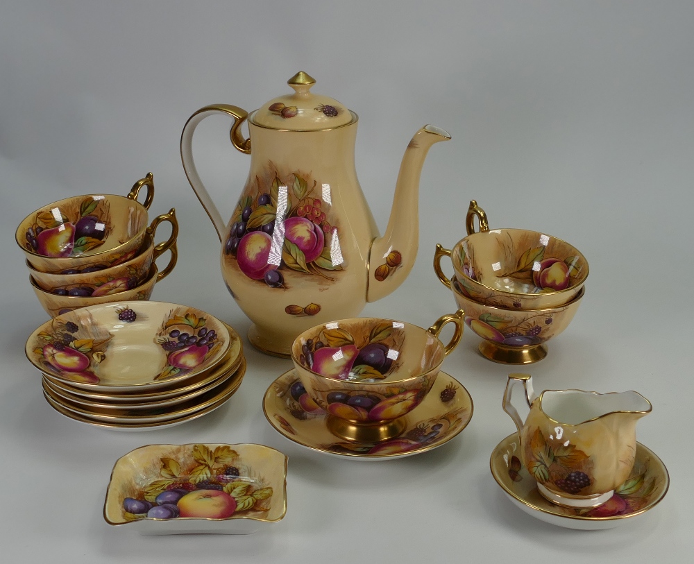 Aynsley Orchard Gold coffee set: Sixteen pieces.